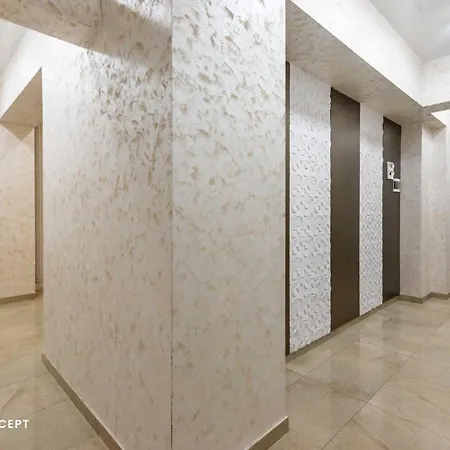 827 Apartment