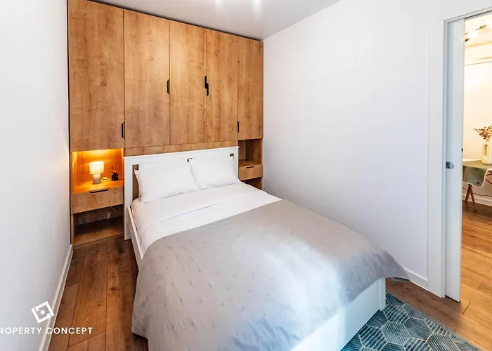 827 Апартаменти